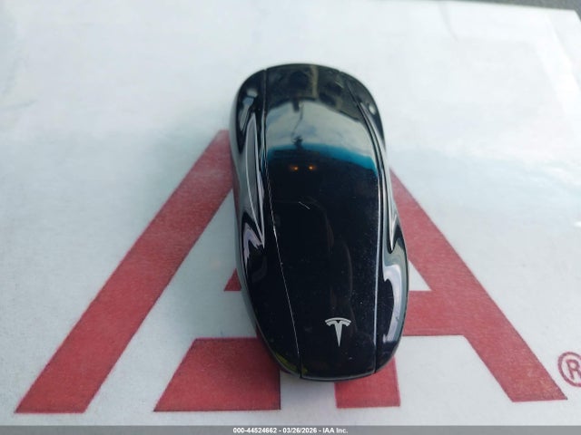 Tesla Model 3 Standard Range Plus Rear-wheel Drive