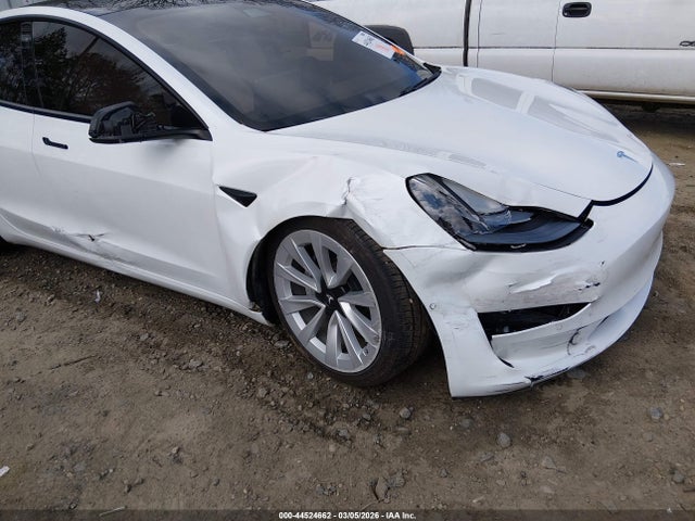 Tesla Model 3 Standard Range Plus Rear-wheel Drive