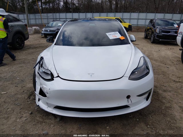Tesla Model 3 Standard Range Plus Rear-wheel Drive
