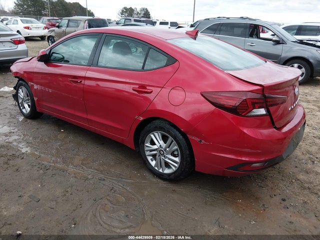Hyundai ELANTRA Sel