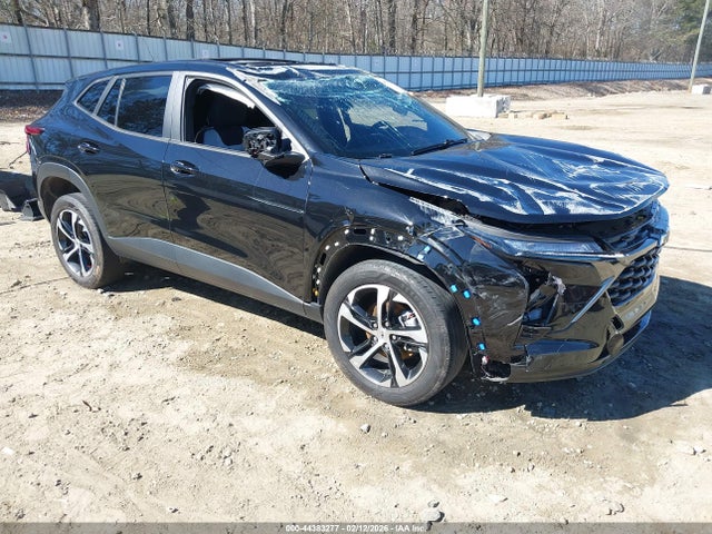 Salvage Chevrolet Trax Image