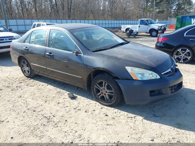 Salvage Honda Accord Image