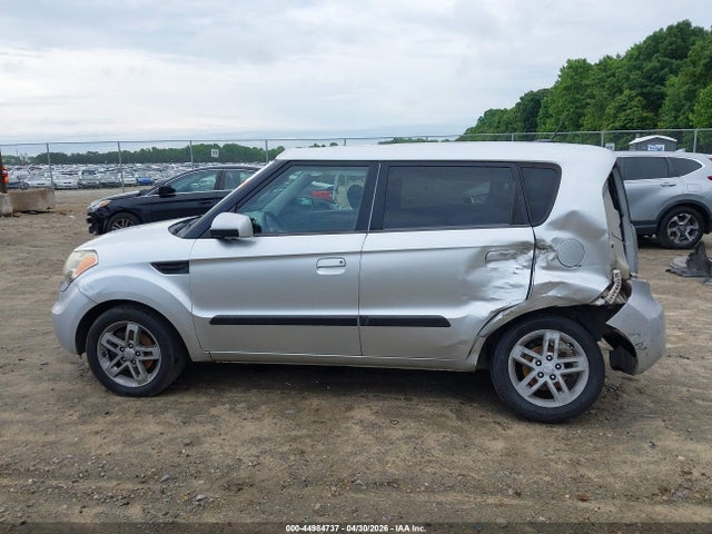 Kia Soul +