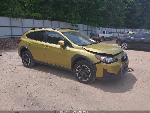 Salvage Subaru Crosstrek Image
