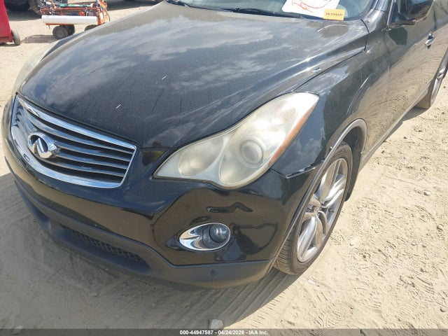 INFINITI Ex Journey