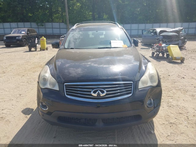 INFINITI Ex Journey