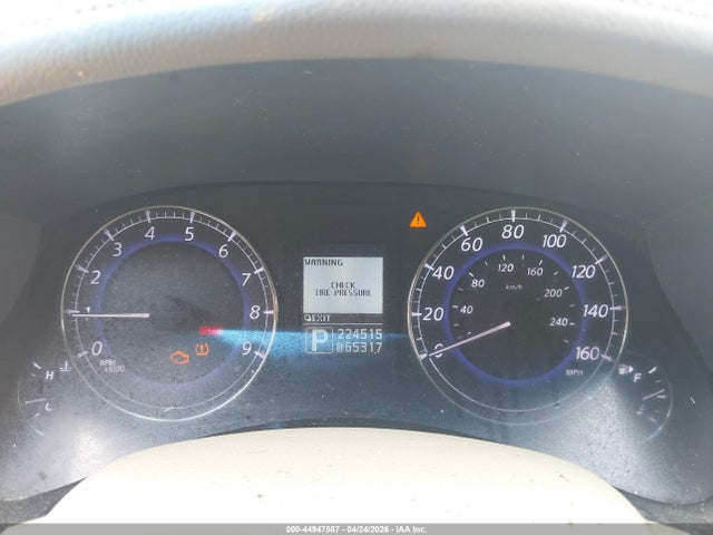 INFINITI Ex Journey