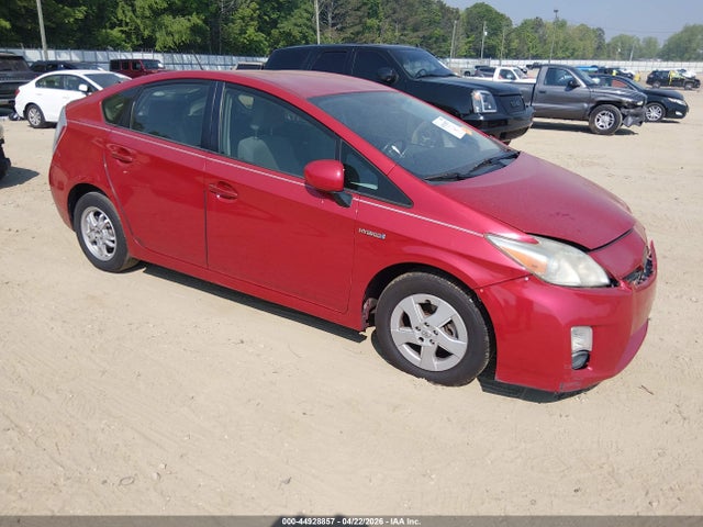 Salvage Toyota Prius Image