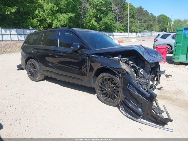Salvage Lincoln Aviator Image