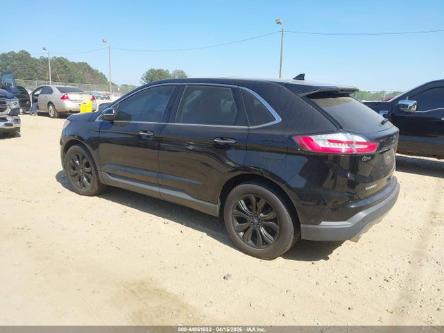 Ford Edge Titanium