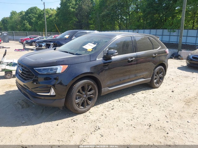 Ford Edge Titanium