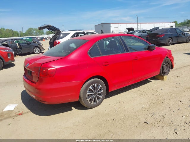 Volkswagen Jetta 2.0l S