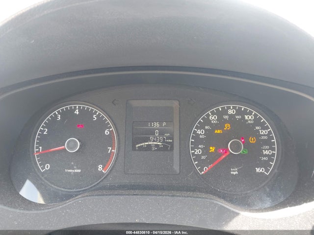 Volkswagen Jetta 2.0l S