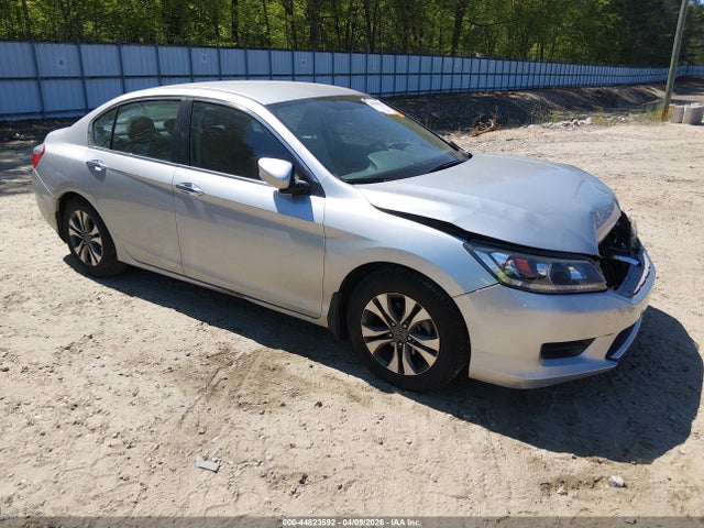 Salvage Honda Accord Image