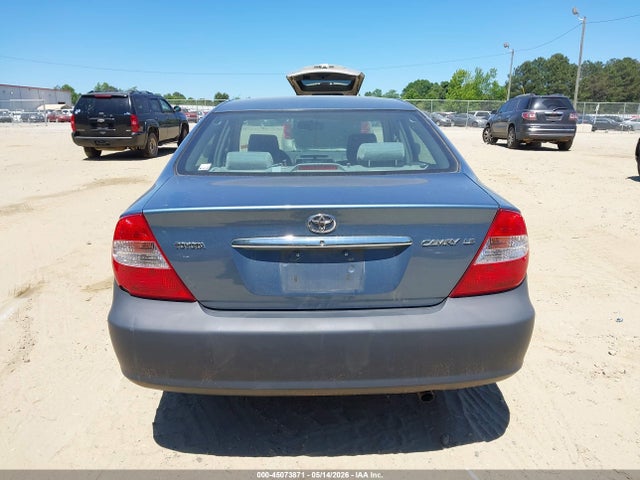 Toyota Camry Le
