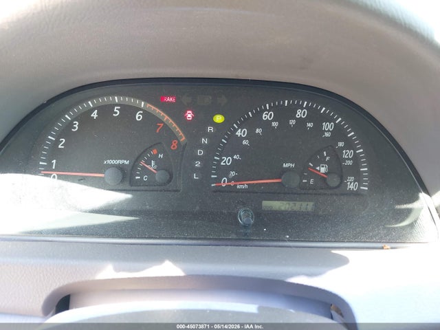 Toyota Camry Le