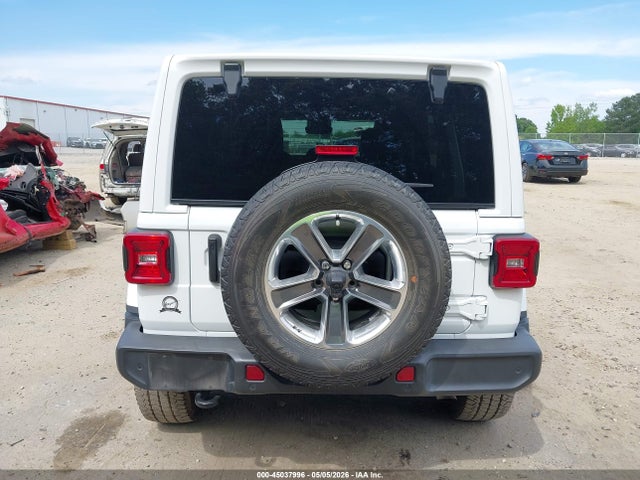Jeep Wrangler Sahara 4x4