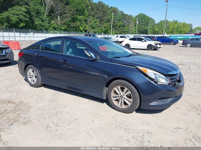 Salvage Hyundai SONATA Image