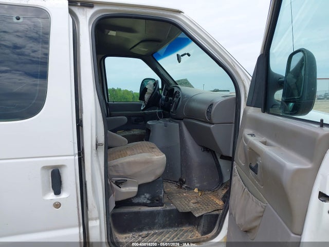 Ford E-250
