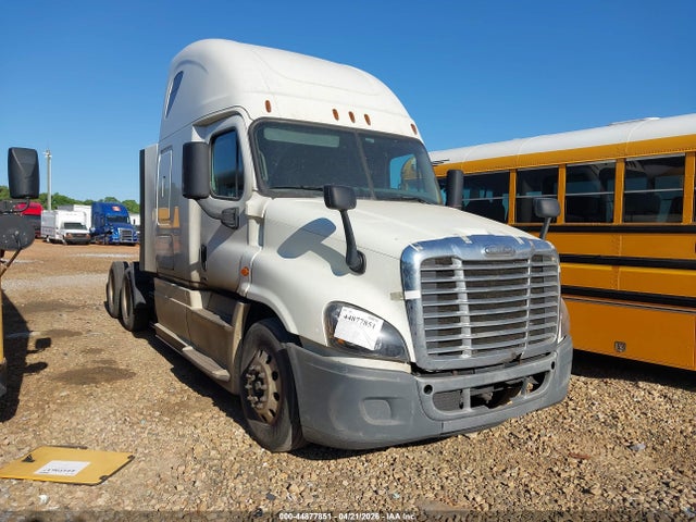 Salvage Freightliner Cascadia 125 Image