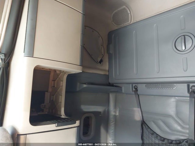 Freightliner Cascadia 125