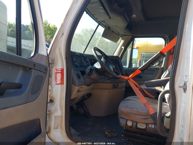 Freightliner Cascadia 125
