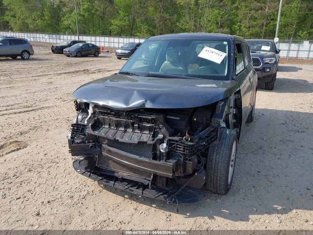 Kia Soul Lx