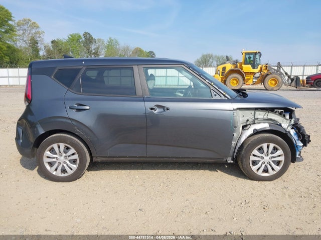 Kia Soul Lx