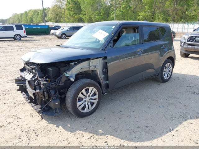 Kia Soul Lx
