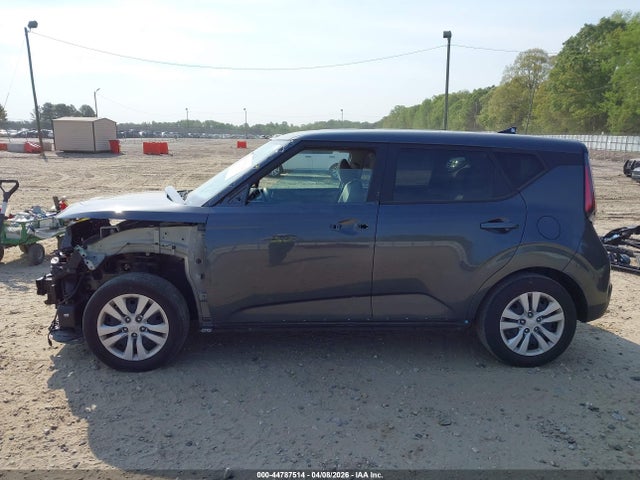 Kia Soul Lx