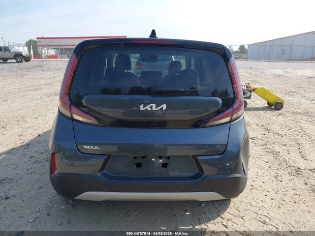 Kia Soul Lx