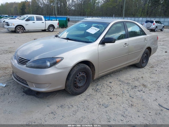 Toyota Camry Std