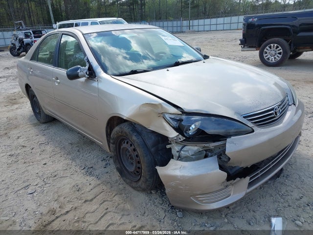 Toyota Camry Std