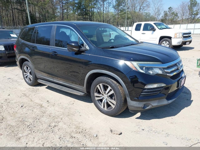 Salvage Honda Pilot Image