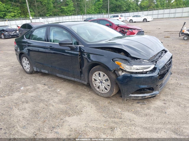Salvage Ford Fusion Image