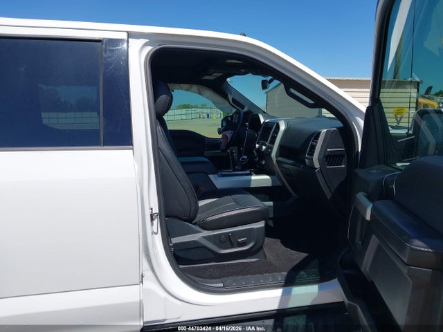 Ford F-150 Lariat