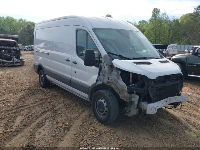Salvage Ford Transit Image