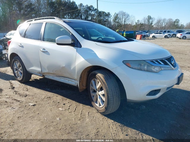 Salvage Nissan Murano Image