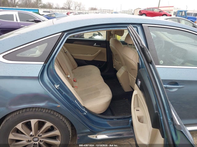 Hyundai SONATA Sport
