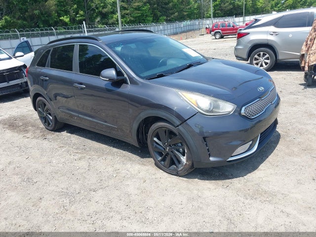 Salvage Kia Niro Image