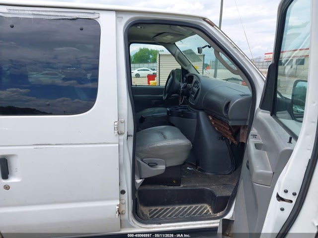 Ford E-350