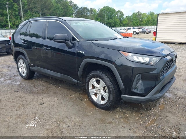 Salvage Toyota RAV4 Image