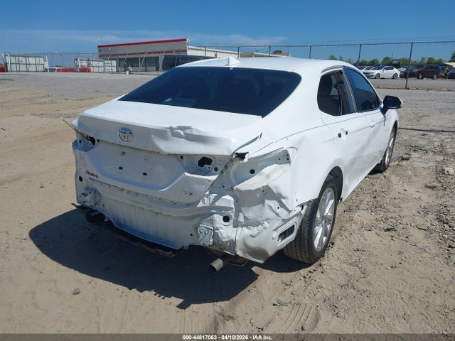 Toyota Camry Le