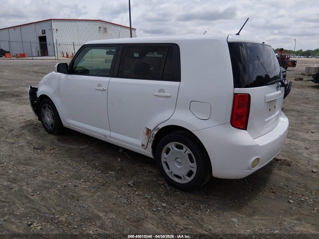 Scion xB