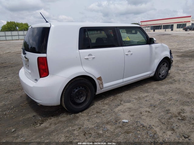 Scion xB
