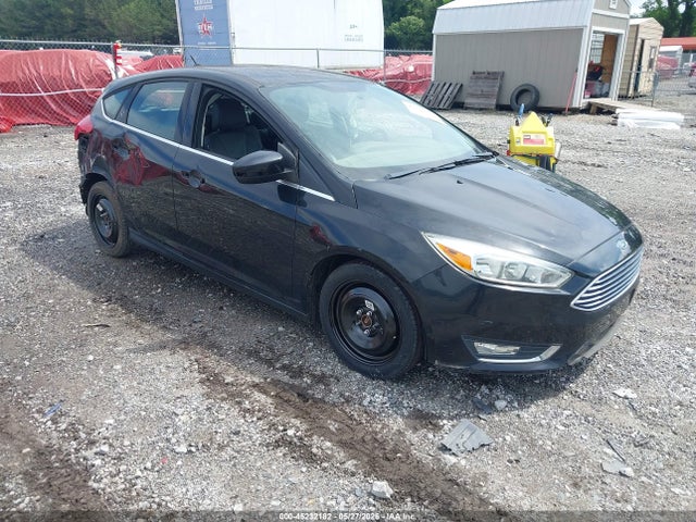 Salvage Ford Focus Image