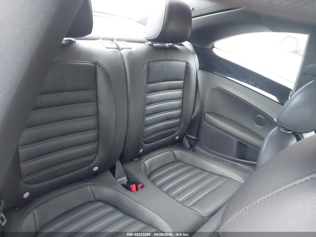 Volkswagen Beetle R-line