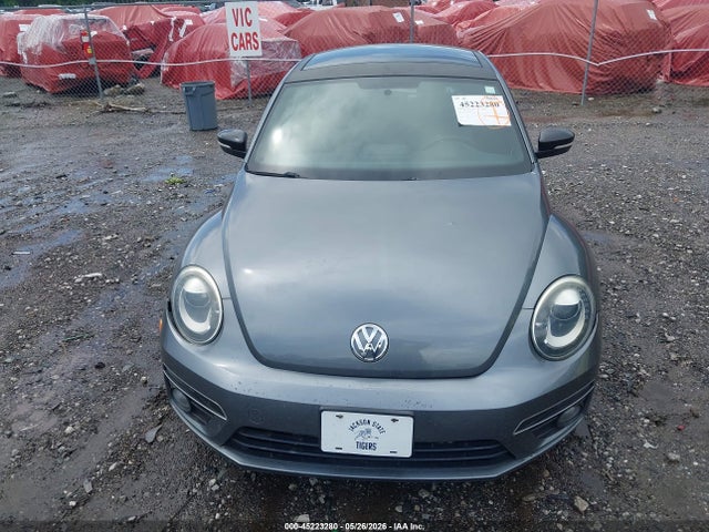 Volkswagen Beetle R-line
