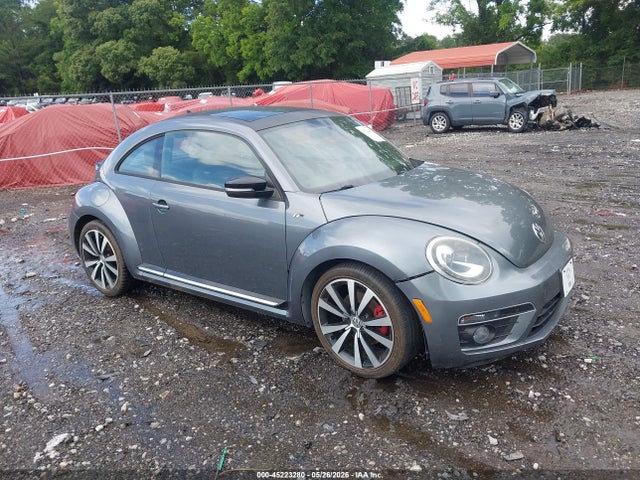 Salvage Volkswagen Beetle Image