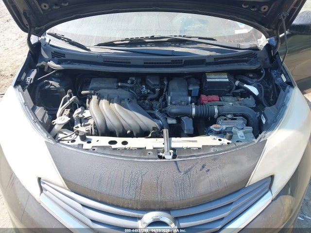 Nissan Versa Sv